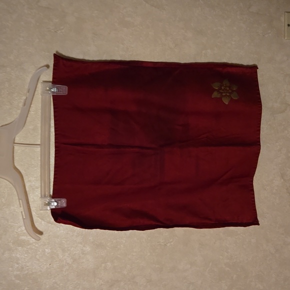 Cloth Napkins w/Poinsettia - Picture 3 of 6